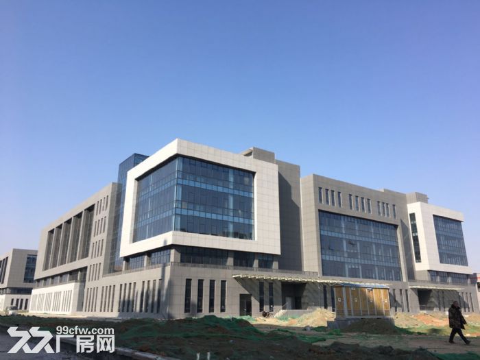 法士特旁临近陕汽，蔡家坡百万平米标准化厂房出租出售-图2