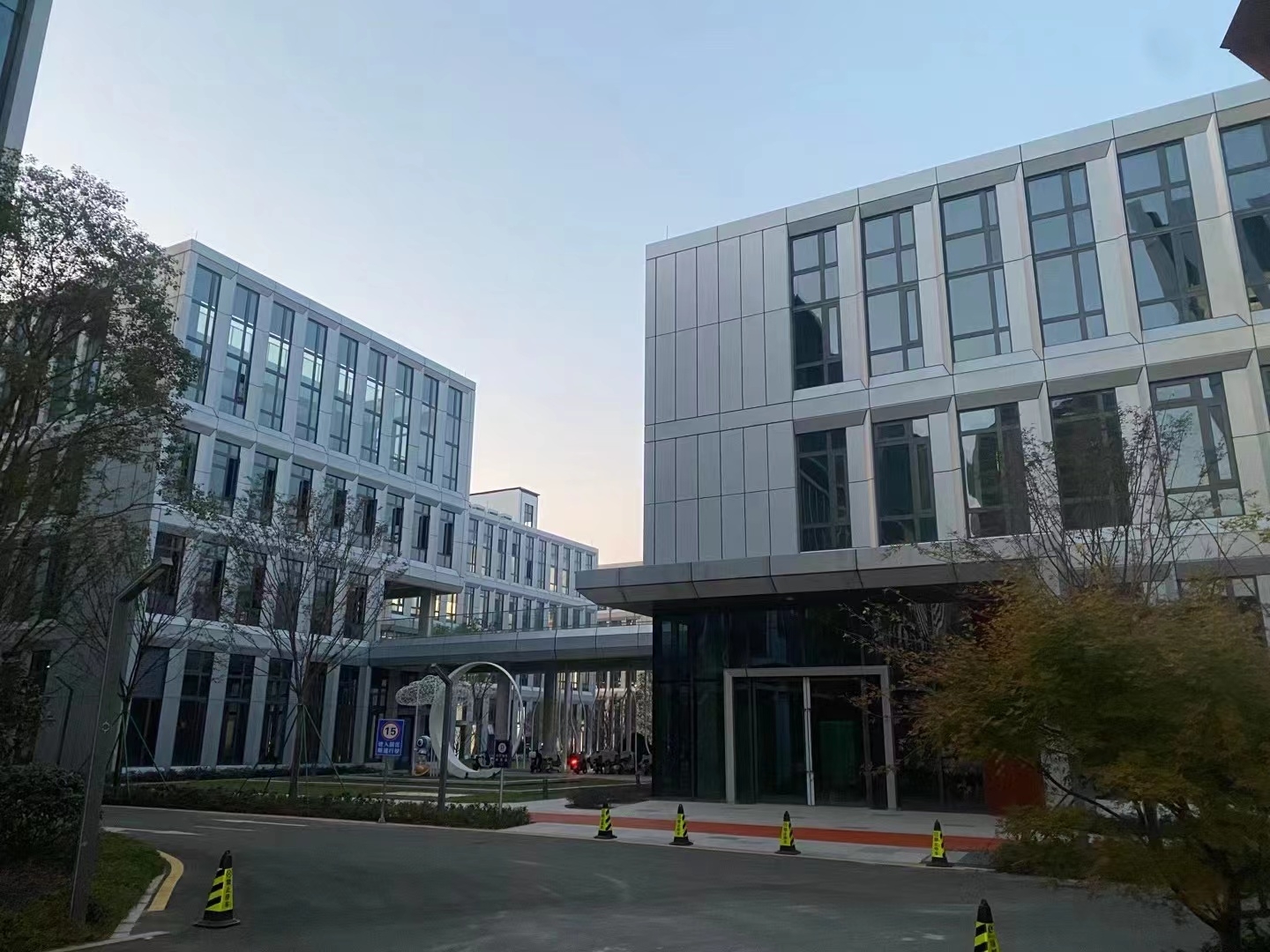 中交壹里云廊招商部 准现房 无中介费-图7