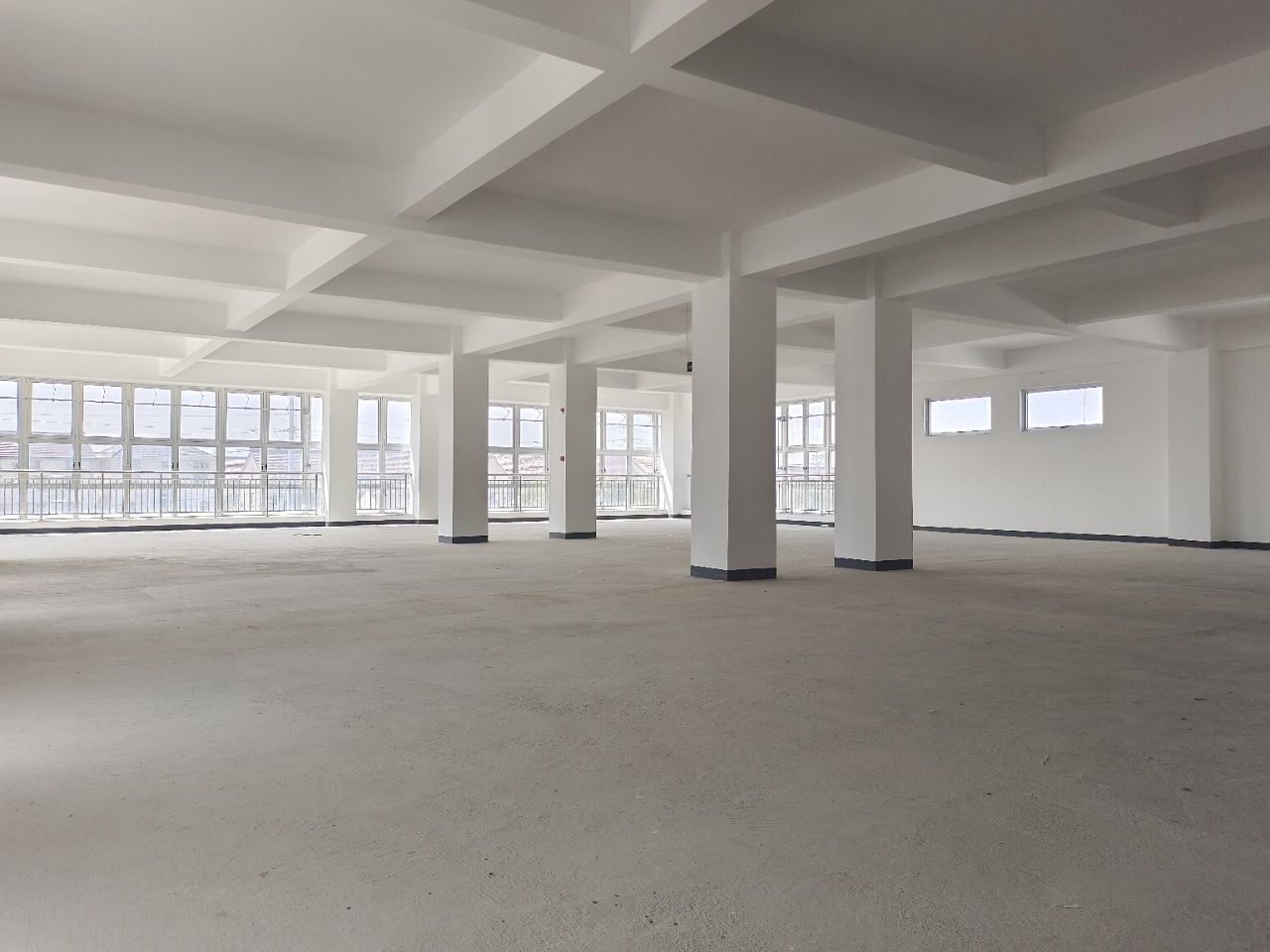 大业主出租浦东航头厂房 200到10000平都有 可分割-图1