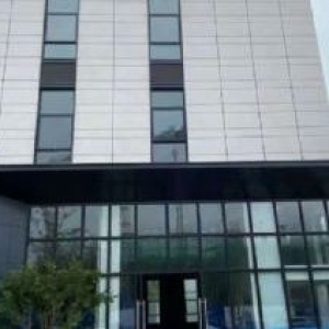 市北高新区   全新园区厂房  地铁口