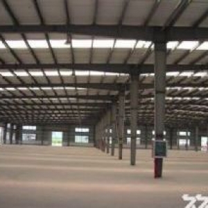 产业园厂房出租轻钢厂房框架结构厂房出售 ，有环评，能进大车，园区八大服务