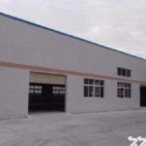 带办公楼，6800方，钢构厂，带天车，易租