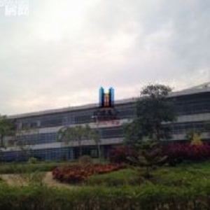 开发区独门独院15亩工业用地，产权清晰，急售！