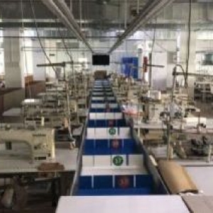 番禺石基小龙村制衣厂转让或出租，拎包即可生产