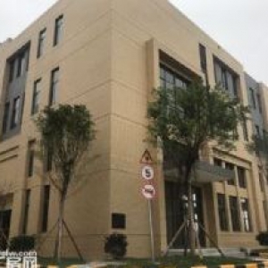地铁轻轨旁 6万方产业园  石化龙石碁企业可落户
