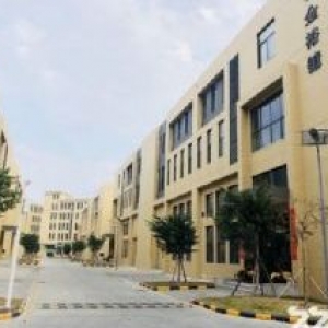 产学研一体化设计产业园区 700−1万方厂房  非中介