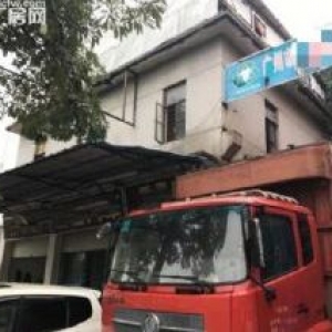 市桥地区卖地价出售。