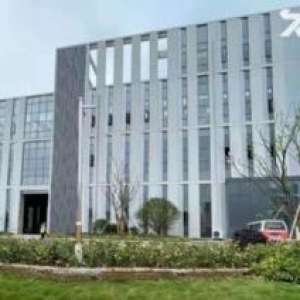 天津东丽华明高新产业园独栋厂房赠送小院露台，单价低，厂办一体