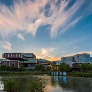 嘉善硅谷园大健康产业聚集地，600−3600方厂房开发商直售，可环评可按揭