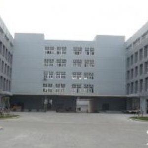 海宁海昌开发区16亩土地，厂房18800方，共三幢，12500方一幢，另外两幢一