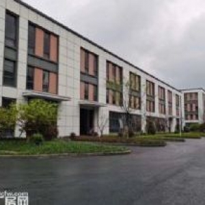 层高超8米高标准厂房，户型方正火热招商中