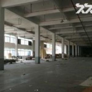 出售店口工业区9亩土地，8500方标准厂房，独门独院，1800万