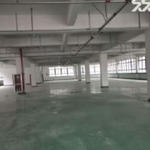 厂房出租4楼1000平米，     适合阀门，机械，五金，数控，小冲床，等多行业。