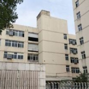 潘桥路口1楼1100平方，适合仓库，层高8米