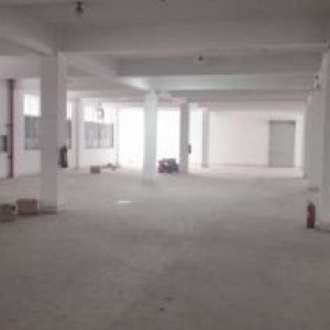 炬光园标准厂房1175平方，适合仓库，轻工