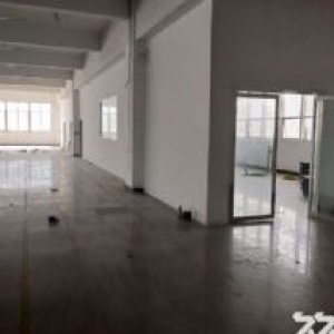 炬光园1楼300平方出租，适合仓库