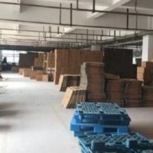 平阳万全工业区厂房一楼1500平米出租适合各种行业。