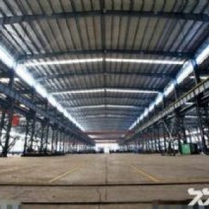 诚售龙湾滨海占地7.5亩4800平重工厂房高度15米适合各类机械生产加工