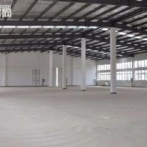 出售龙湾占地9.3亩重工厂房建筑3600平全彩钢带行车