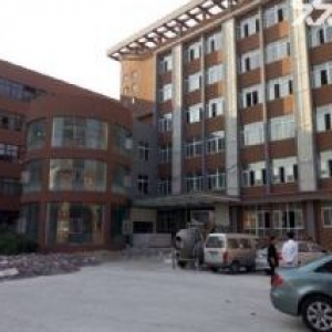 郑楼工业区8亩建7800平，厂房好用，形象好，配套齐全