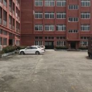 鞋都二期厂房出售，占地15亩22472平方，另30亩37000平方，厂房大气