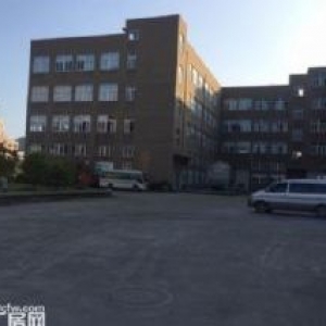 瑞安飞云工业区厂房，占地21亩，28500平方，厂房大气