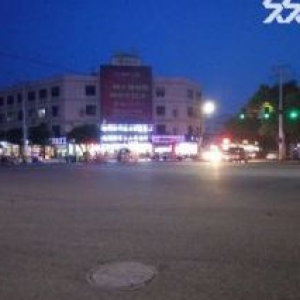 《厂房代理》龙湾蒲州1.7亩建2700㎡，一楼全店面，年租金75万