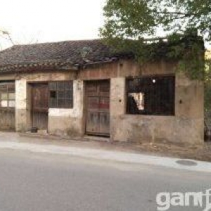 东沙镇渔业大队9幢房出售