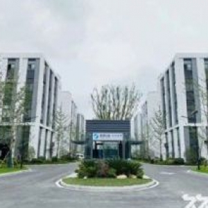 联东U谷，2层工业厂房出售，楼上楼下各560平