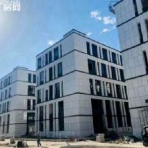 江阴高新区，600平楼上厂房出售，国土产权