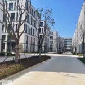 高新区独栋厂房出售层高7.2米可装行车可环评