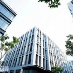 (三成首付）几百平的楼上厂房出售，有货梯可环评