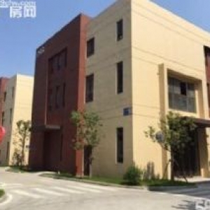 新建厂房出售，国土50年产权，面积500−4000平，可贷款