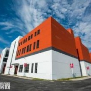开发公司标准厂房，国土双证，首付三成