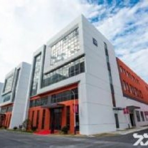 开发公司一手厂房，国土双证，首付三成，按揭环评