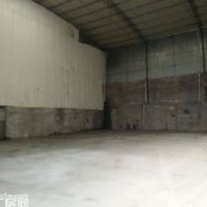 出租渝北区回兴附近800平小厂房