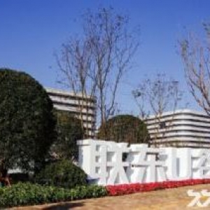 重庆主城 单层轻钢结构 标准厂房 出租出售 1000㎡起
