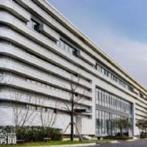 (出租) 精 高新园区 大学城 单层精装厂房11米 享租金装修设备补贴