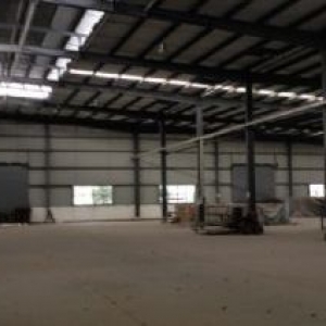 草街工业园 3800平米钢结构厂房带行车 出租