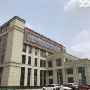 厂房出售 面积1800−3200平米 产权50年
