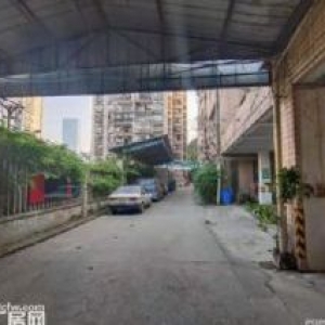 江北红旗河沟黄金位置2400平汽修厂出租，可做其他行业