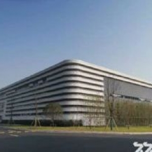 主城稀缺钢构厂房  精装1700−6500平 送动力电