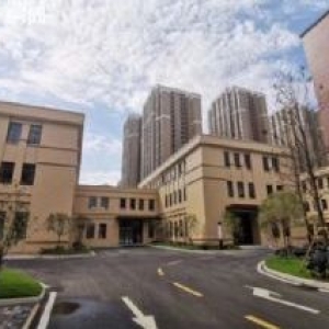 现房可租，标准厂房，500−1500平