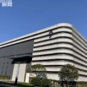 沙坪坝稀缺钢结构层高11米厂房出租