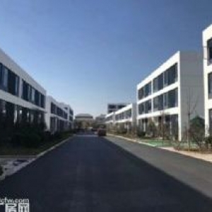 高新区管委会旁1000平标准厂房，非中介三证齐全50年产权