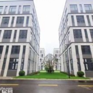 正定自贸区厂房出租，1元/平米/天，2成首付