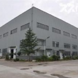 临安化龙工业区1－3层8700方厂房出租，可以做家具油漆，有油漆环评