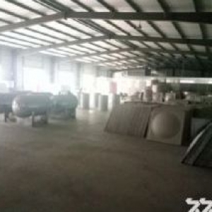 凤都工业园。适合电商仓库淘宝，大货梯，大货车好进出