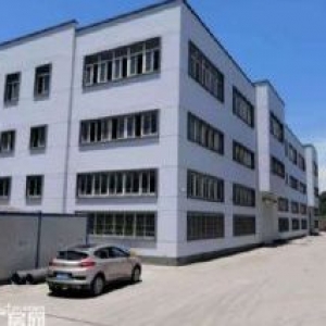 出租 老余杭义桥独门独院一栋7500方1−3层，一楼层高9米，带4部行车。