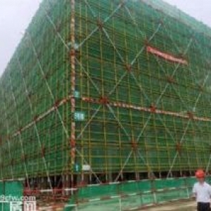 非中介，小独栋厂房出售，道路21米宽，证都齐全
